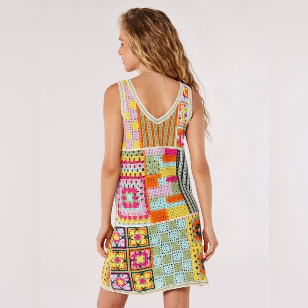 SO ♥️! Sunset Crochet Dress - Picture 5 of 8